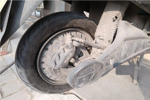 鞍山市电动车补胎换胎